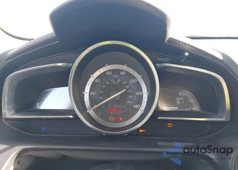 2017 Toyota Yaris Ia из США, поврежденный, VIN 3MYDLBYVXHY170129